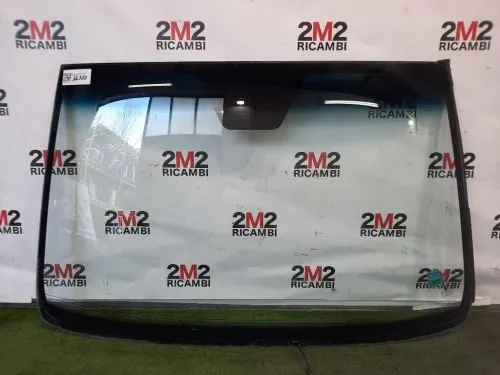 Parabrezza 7911035000 Ssangyong Tivoli 2015