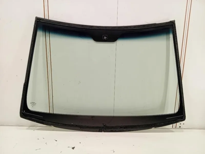 Parabrezza 7911035000 Ssangyong Tivoli 2015