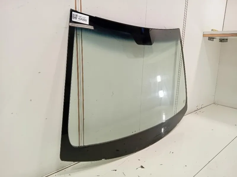 Parabrezza 7911035000 Ssangyong Tivoli 2015