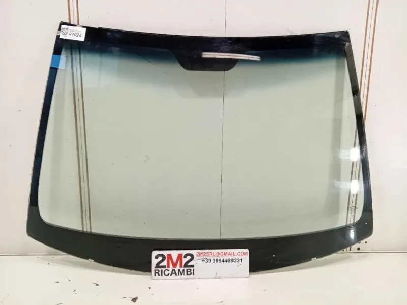 Parabrezza 7911035000 Ssangyong Tivoli 2015