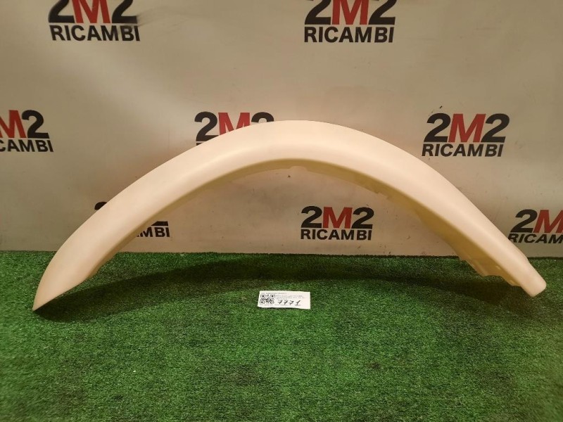 Parafanghino ANT SX MB8151582 PRASCO Mitsubishi L200 II 1997