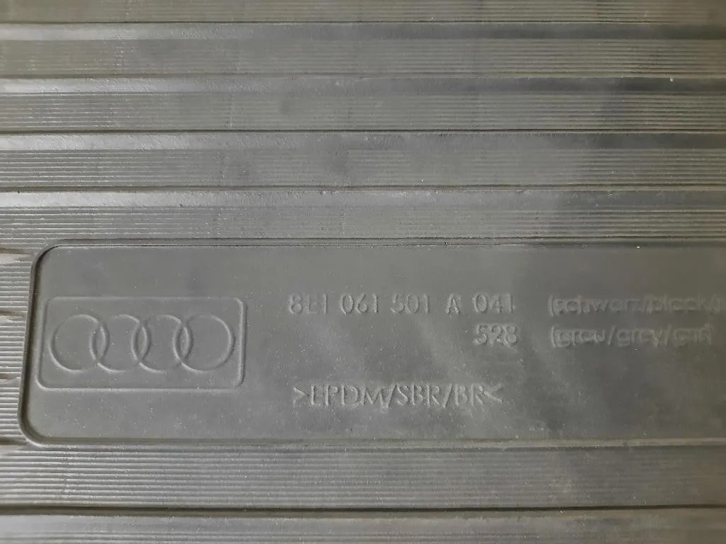 Tappetini Gomma 8E1061501A GOMMA Audi A4 8ED Avant 2005