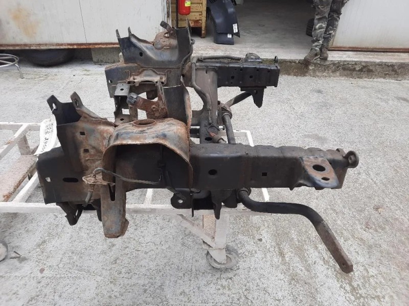 Telaio Ausiliario ANT NP300 Nissan Navara 2010