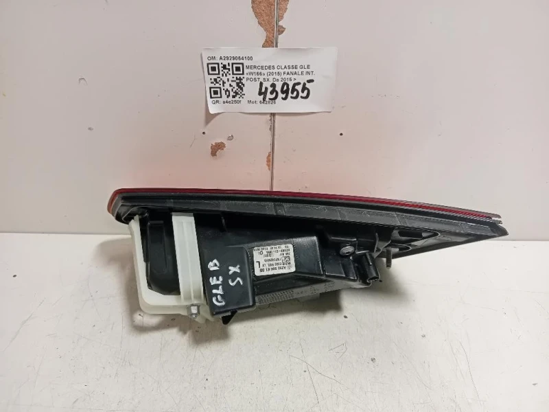 Fanale INT POST SX A2929064100 Mercedes Classe GLE W166 2015