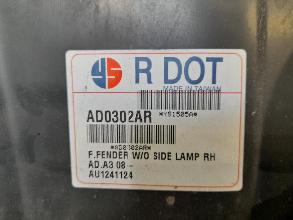 Parafango ANT DX AD0302AR Audi A3 8P1 2008