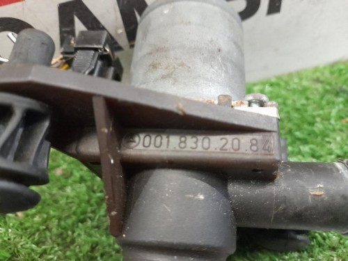 Elettrovalvola Regolazione Refrigerante 0018302084 Mercedes Classe E W124 1985