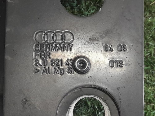 Parafango ANT DX AUDI TT PARAFANGO 8J0821104B Audi TT 8J3 2010