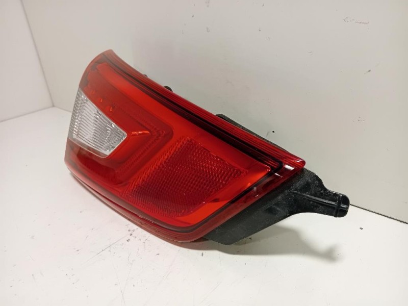 Fanale INT POST SX Nissan Qashqai+2 2010