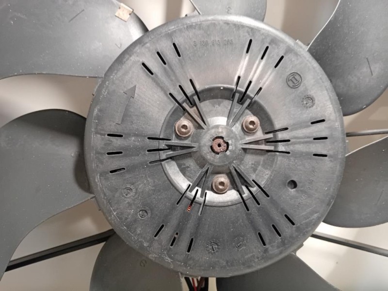 Elettroventola A2035000593 Mercedes Classe SLK R171 2004