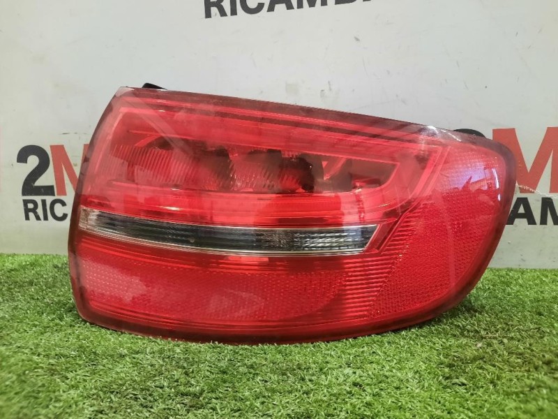 Fanale EST POST DX 8P4945096E Audi A3 8PA Sportback 2008