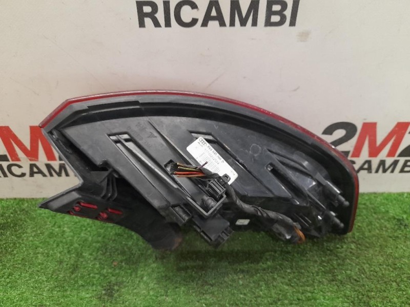Fanale EST POST DX 8V4945096D Audi A3 8VA Sportback 2012