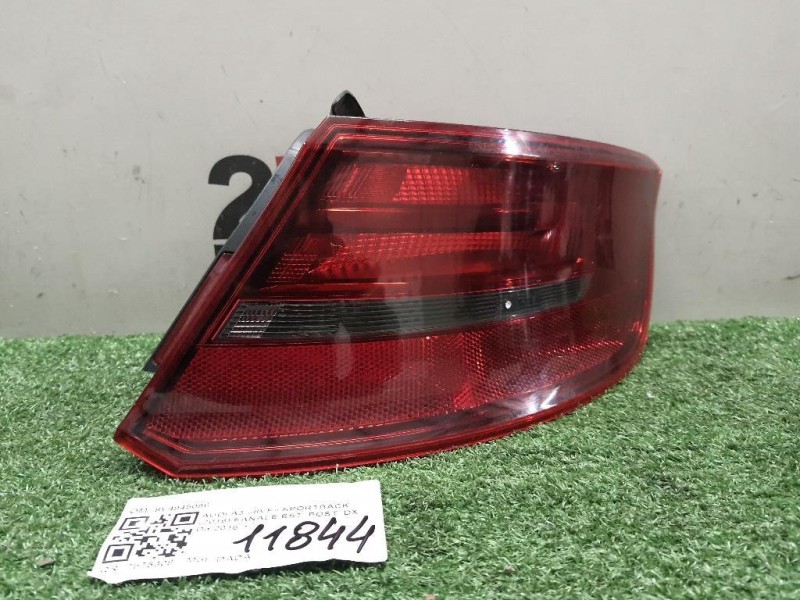 Fanale EST POST DX 8V4945096 Audi A3 8VF Sportback 2016
