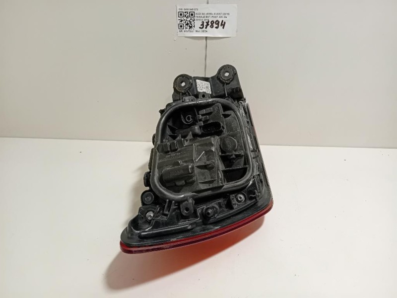 Fanale EST POST DX 8W9945070 Audi A4 8W5 Avant 2015