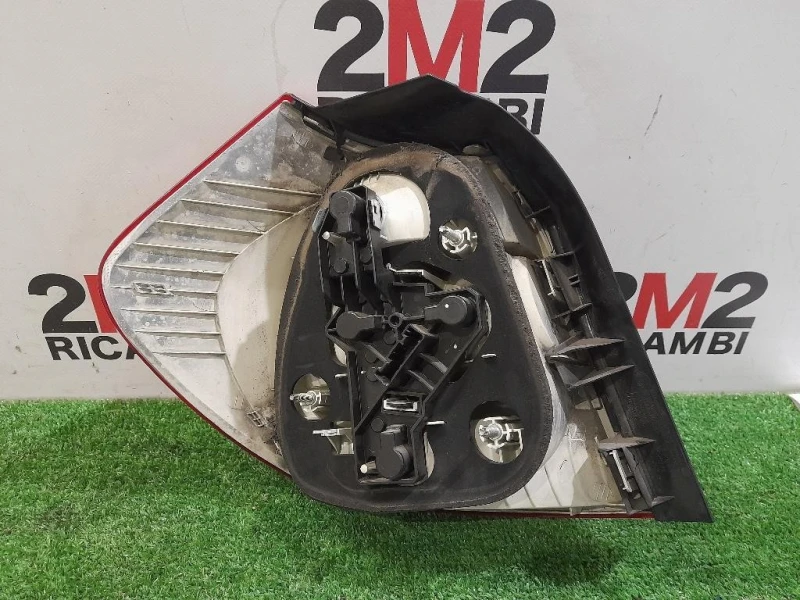 Fanale EST POST DX 632450212 Bmw Serie 1 E87 Berlina 2005