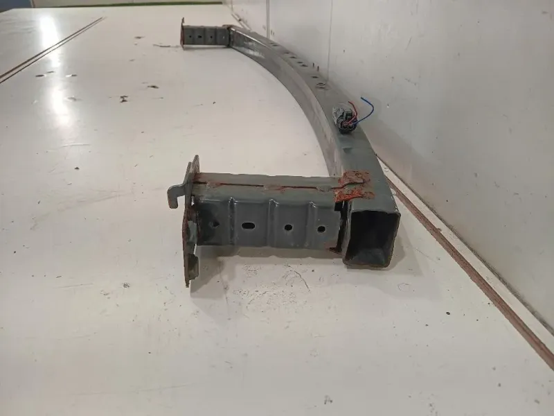 Traversa Frontale INF ANT Nissan Qashqai II 2014