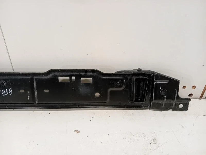 Traversa Frontale INF ANT 8907638001 Peugeot 5008 II 2017