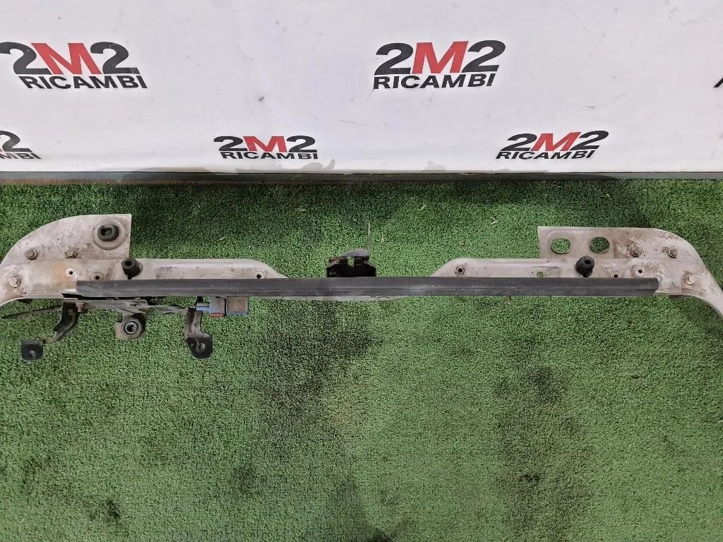 Traversa Frontale SUP ANT 1352684080 Fiat QUBO 2008