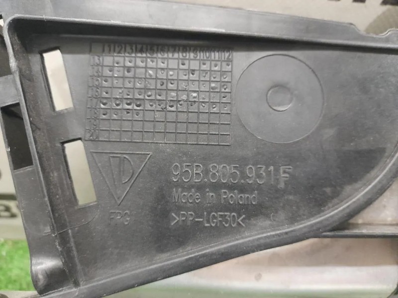 Traversa Frontale SUP ANT 95B805931F Porsche Macan 2014