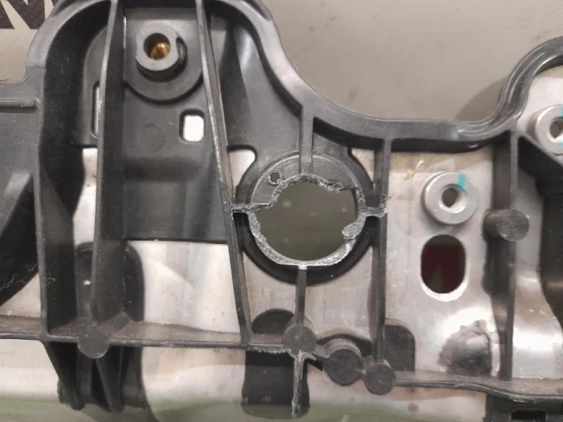 Traversa Frontale SUP ANT 95B805931F Porsche Macan 2014