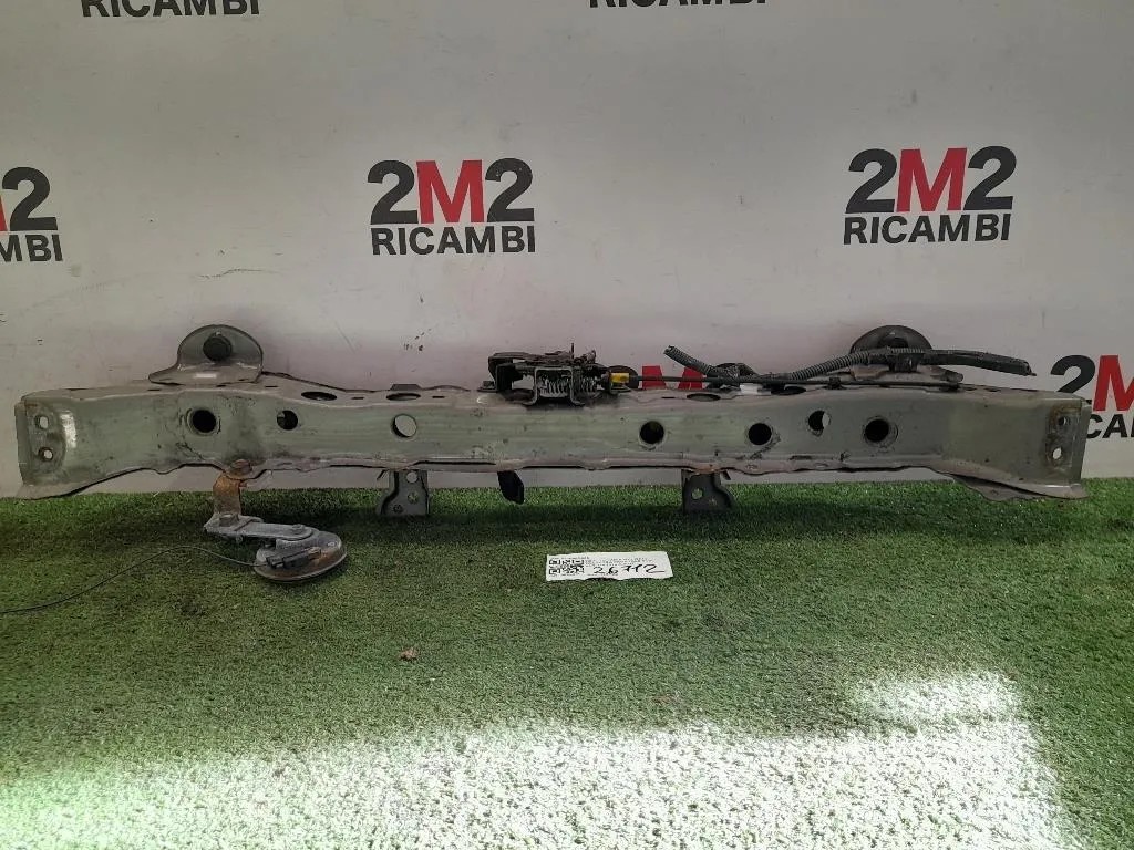 Traversa Frontale SUP ANT 532050D905 Toyota Yaris IV 2014