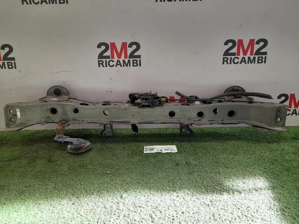 Traversa Frontale SUP ANT 532050D905 Toyota Yaris IV 2014