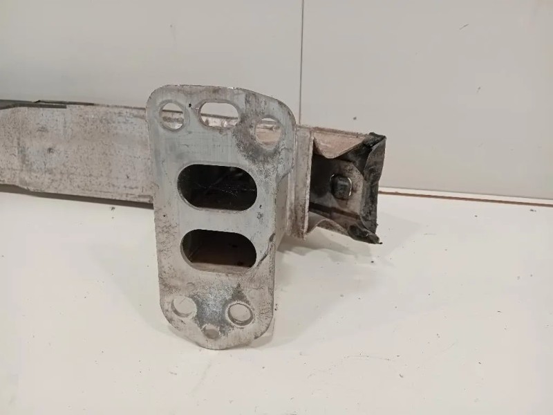 Traversa Paraurti ANT 51805761 Alfa Romeo Giulietta 2010