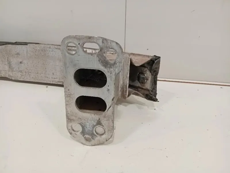 Traversa Paraurti ANT 51805761 Alfa Romeo Giulietta 2010