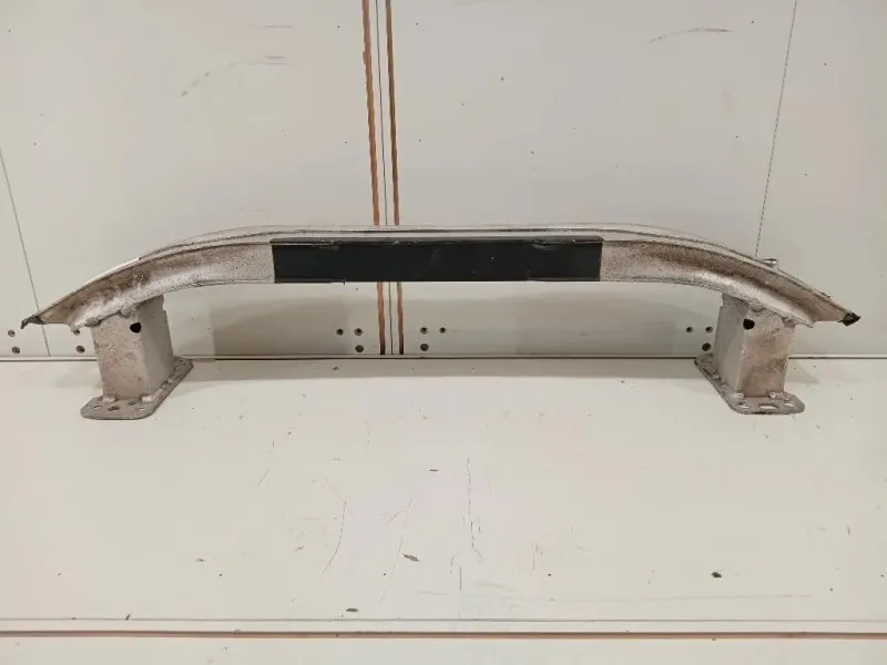 Traversa Paraurti ANT 51805761 Alfa Romeo Giulietta 2010