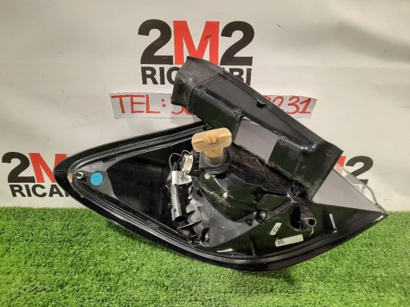 Fanale EST POST DX L1TB-13404-AC Ford PUMA II 2019