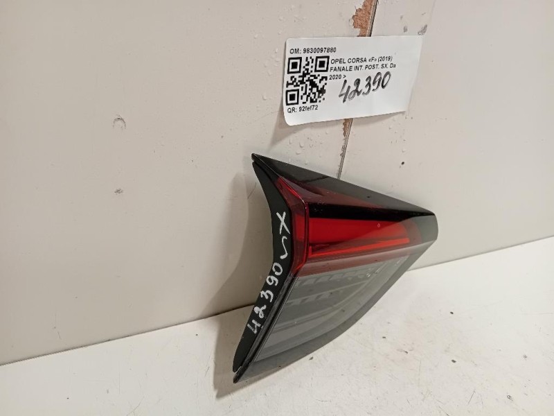 Fanale INT POST SX 9830097880 Opel Corsa F 2019