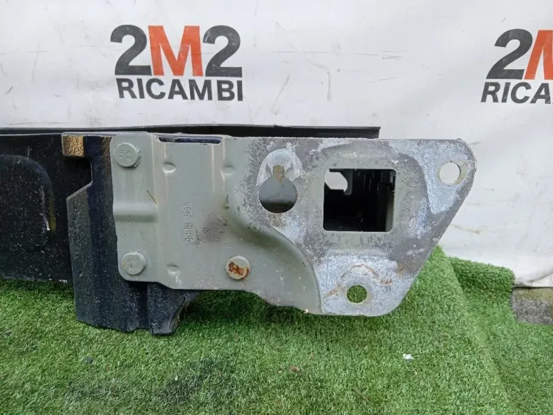 Traversa Paraurti ANT 9826115680 Citroen DS3 Crossback 2018