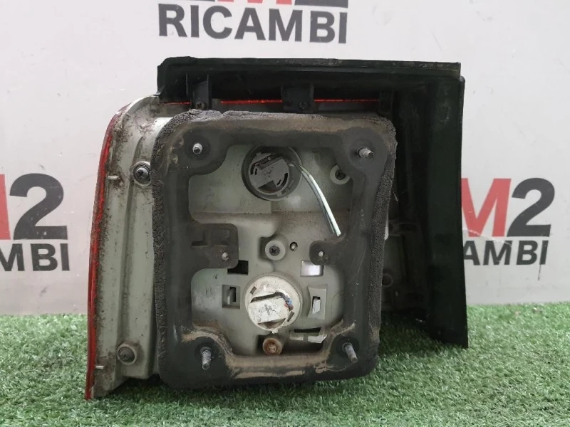 Fanale EST POST DX 0K2FB51140 Kia Carens II 2002