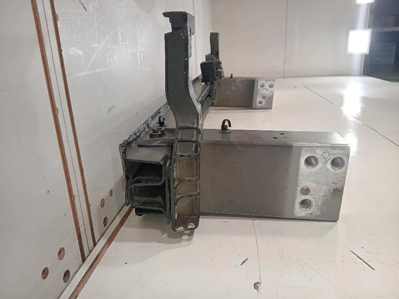 Traversa Paraurti ANT GX7310005 Jaguar XE 2015