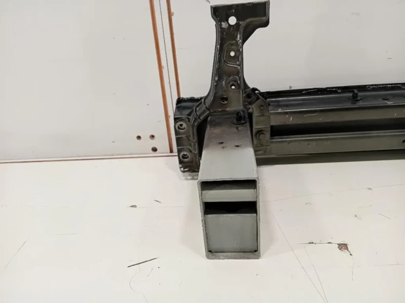 Traversa Paraurti ANT GX7310005 Jaguar XE 2015