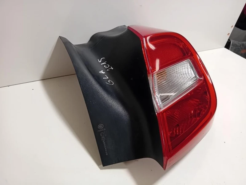 Fanale EST POST DX A1569060858 Mercedes Classe GLA X156 2014