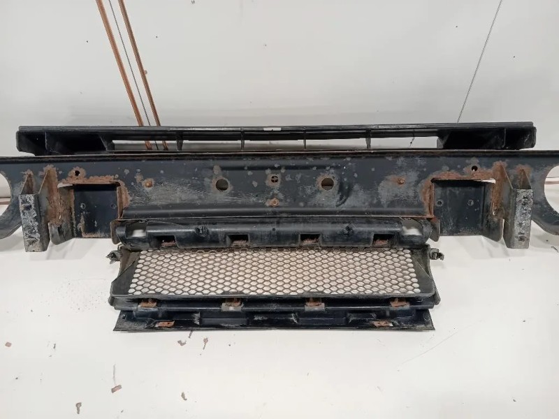 Traversa Paraurti ANT TRAVERSA PARAURTI ANT Land Rover Discovery II 1999