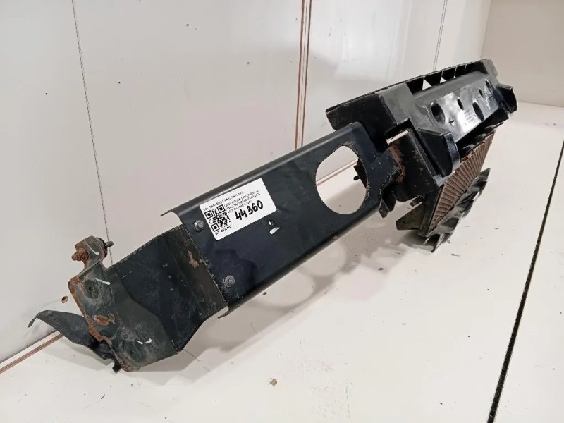 Traversa Paraurti ANT TRAVERSA PARAURTI ANT Land Rover Discovery II 1999