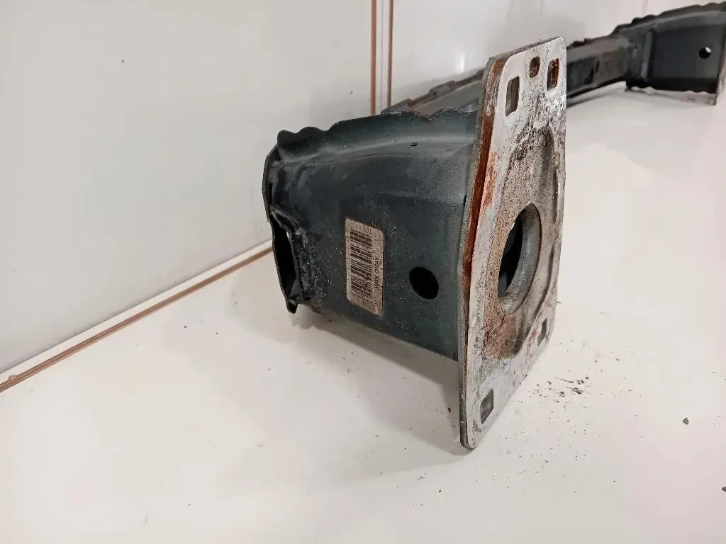 Traversa Paraurti ANT Land Rover Range Rover Evoque I 2011