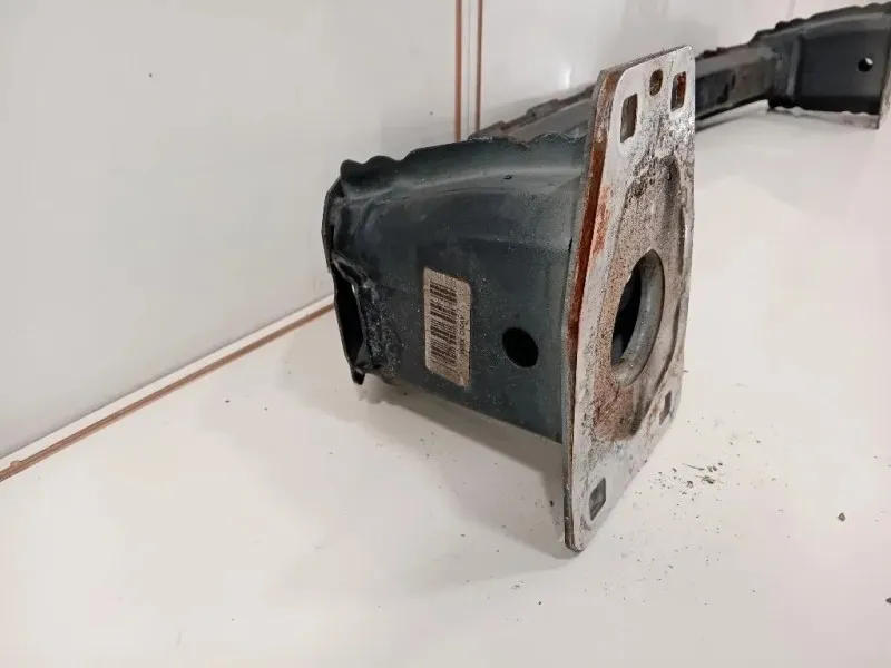 Traversa Paraurti ANT Land Rover Range Rover Evoque I 2011