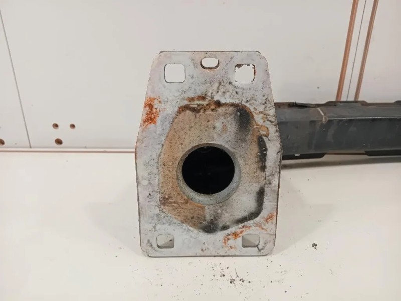 Traversa Paraurti ANT  Land Rover Range Rover Evoque I 2011