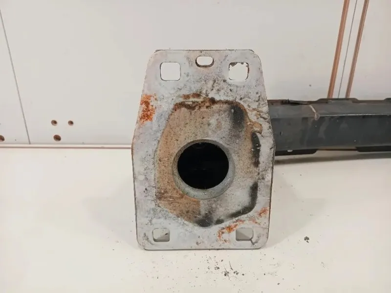 Traversa Paraurti ANT Land Rover Range Rover Evoque I 2011