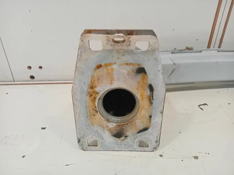 Traversa Paraurti ANT EJ32-17F021AB Land Rover Range Rover Evoque I 2015