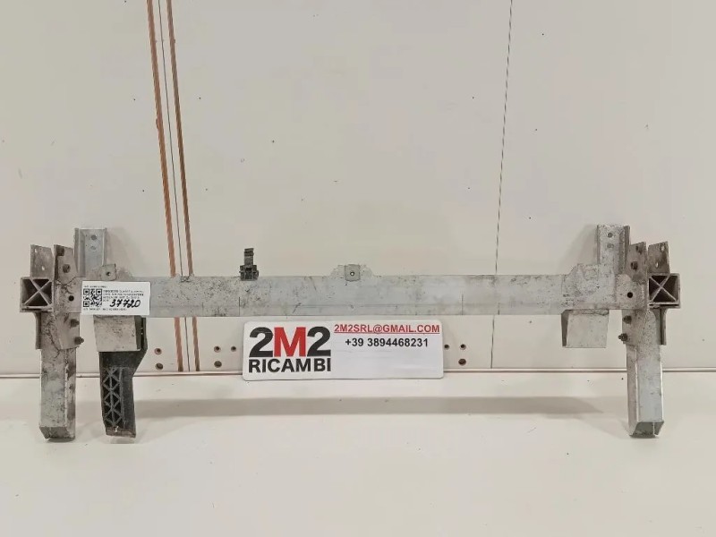 Traversa Paraurti ANT A2466260088 Mercedes Classe A W176 2013