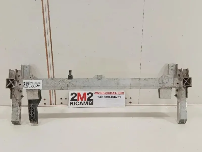 Traversa Paraurti ANT A2466260088 Mercedes Classe A W176 2013