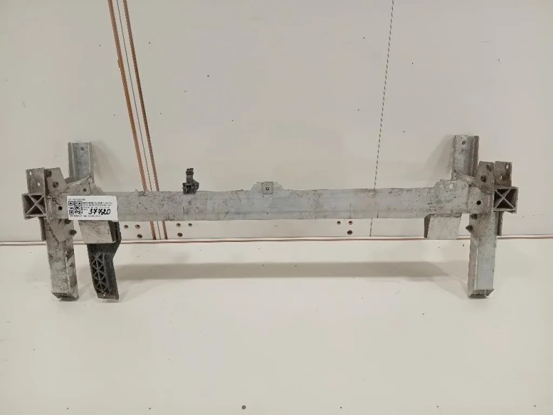 Traversa Paraurti ANT A2466260088 Mercedes Classe A W176 2013