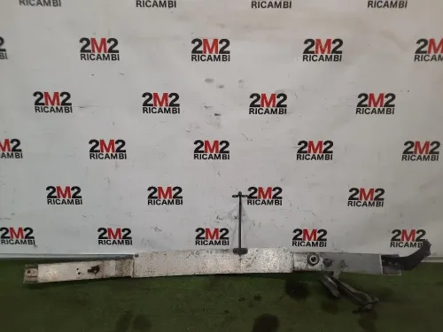 Traversa Paraurti ANT A2076201600 Mercedes Classe C W204 2011