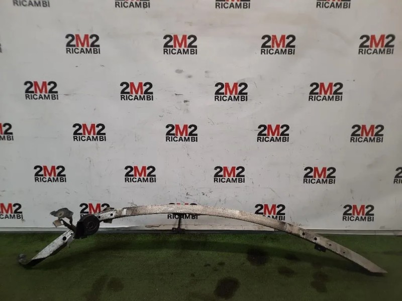 Traversa Paraurti ANT A2076201600 Mercedes Classe C W204 2011