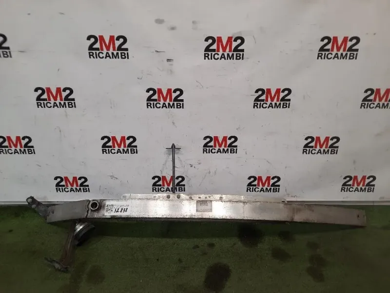 Traversa Paraurti ANT A2076201600 Mercedes Classe C W204 2011