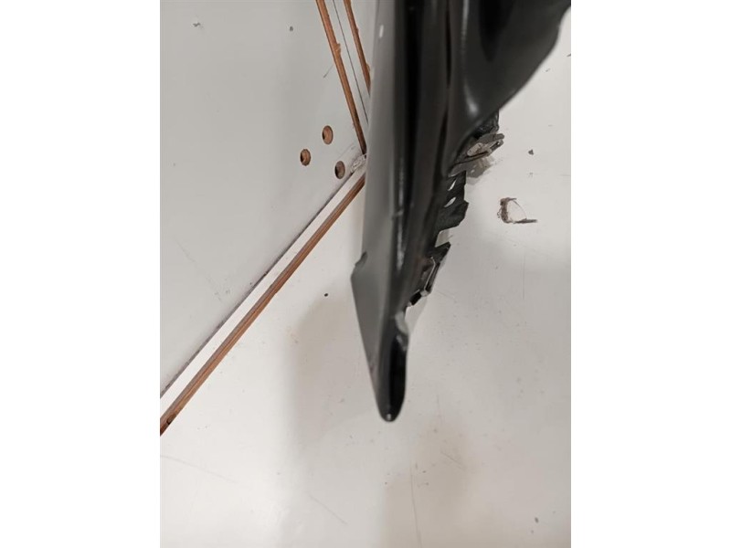 Parafango ANT DX A1668801206 Mercedes Classe GLE W166 2015