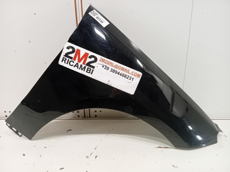 Parafango ANT DX A1668801206 Mercedes Classe GLE W166 2015